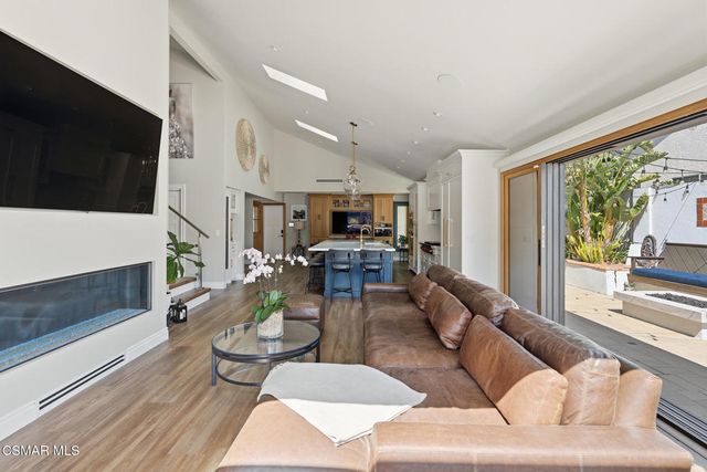 11523 Yolanda Avenue, Porter Ranch, CA 91326