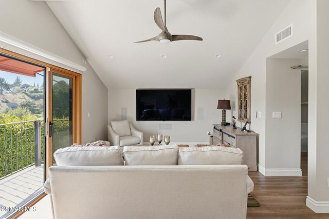 11523 Yolanda Avenue, Porter Ranch, CA 91326