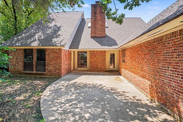 4917 Rockford Court, Arlington, TX 76017