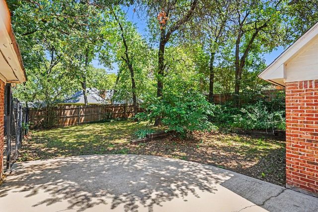 4917 Rockford Court, Arlington, TX 76017