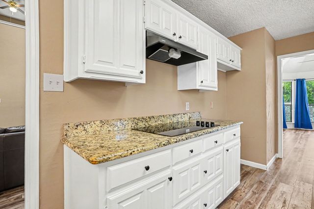 4917 Rockford Court, Arlington, TX 76017