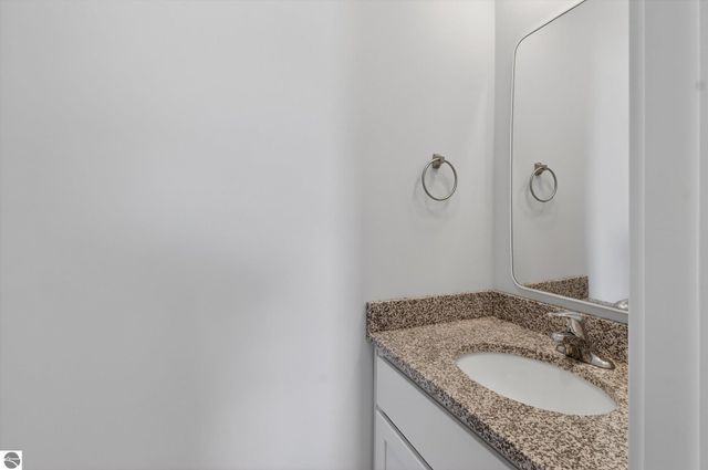 3500 Kali Lane, Alma, MI 48801