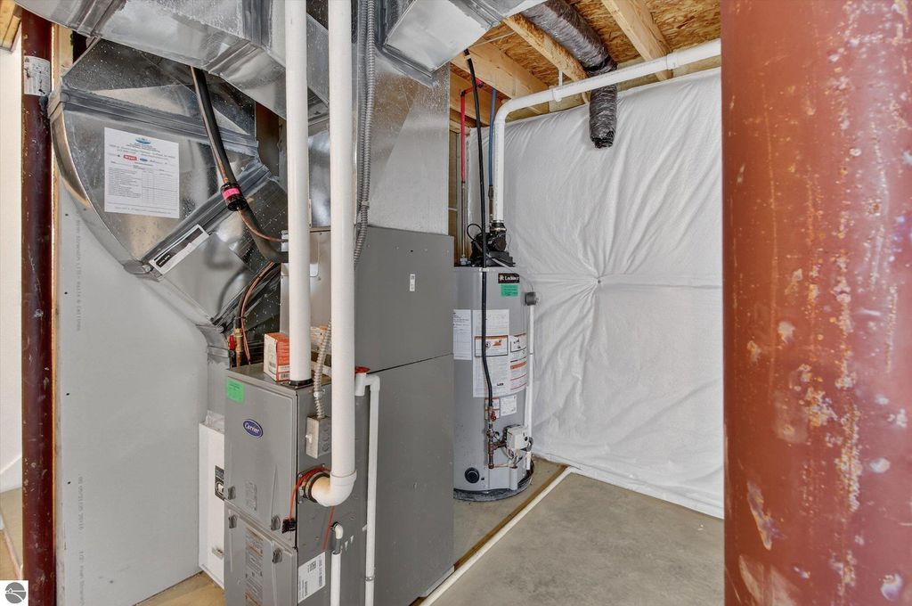 Image 45 of property listing at 3500 Kali Lane, Alma, MI 48801