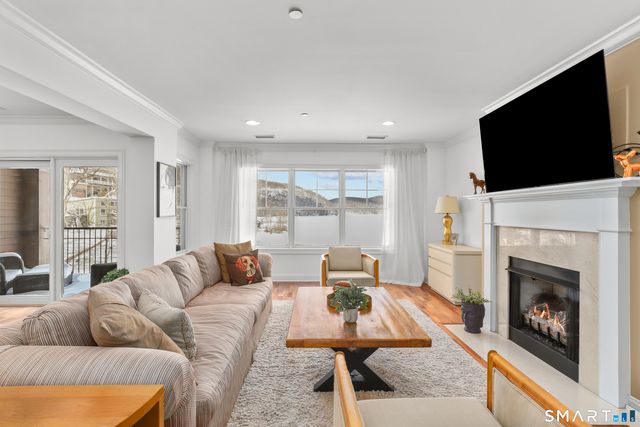 16 Hayestown Road D303, Danbury, CT 06811