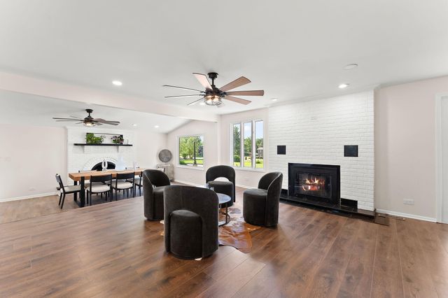 13700 W 81st Avenue, Dyer, IN 46311