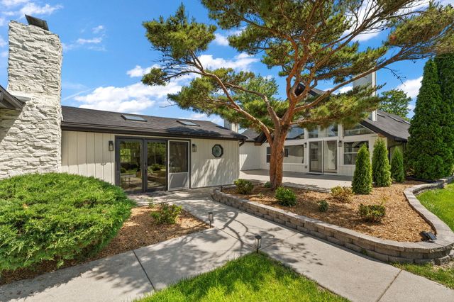 13700 W 81st Avenue, Dyer, IN 46311