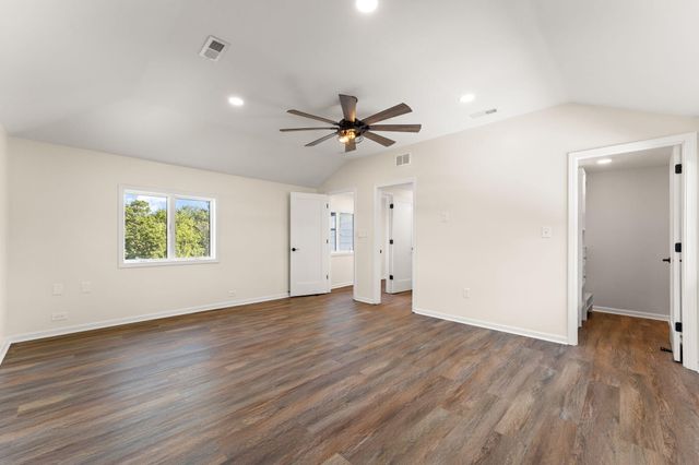 13700 W 81st Avenue, Dyer, IN 46311