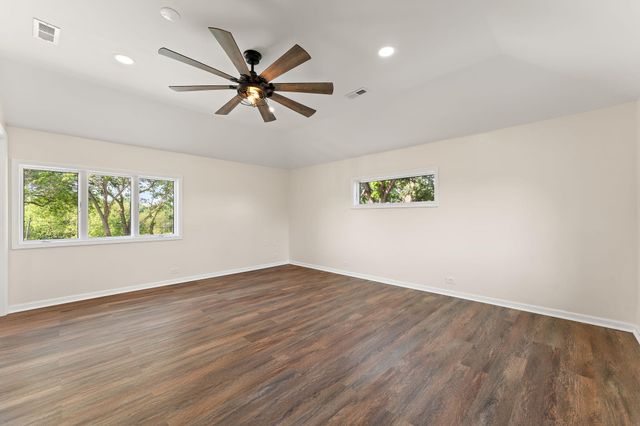 13700 W 81st Avenue, Dyer, IN 46311