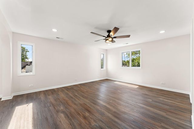 13700 W 81st Avenue, Dyer, IN 46311