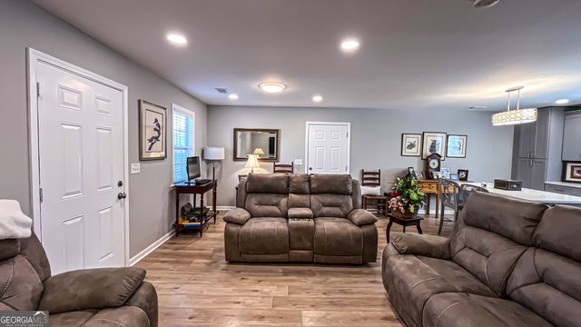 587 Highway 41 N, Milner, GA 30257