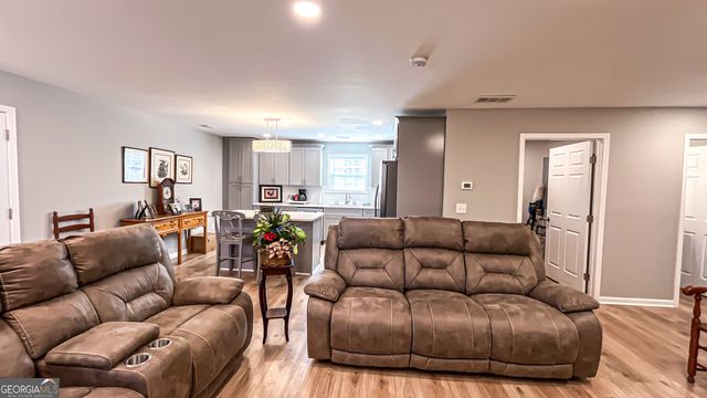 587 Highway 41 N, Milner, GA 30257