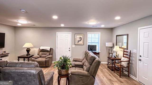 587 Highway 41 N, Milner, GA 30257