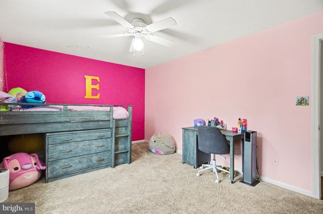 41 HEMLOCK LN, Leola, PA 17540