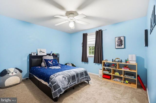 41 HEMLOCK LN, Leola, PA 17540
