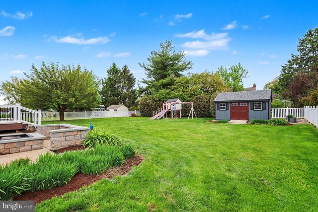 41 HEMLOCK LN, Leola, PA 17540