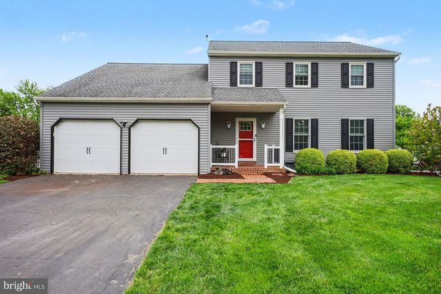 41 HEMLOCK LN, Leola, PA 17540