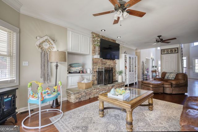 2002 Orchard Terrace, Loganville, GA 30052