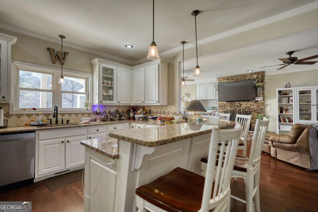2002 Orchard Terrace, Loganville, GA 30052