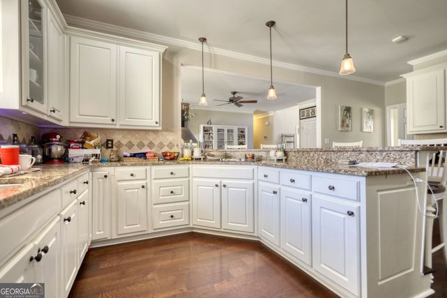 2002 Orchard Terrace, Loganville, GA 30052