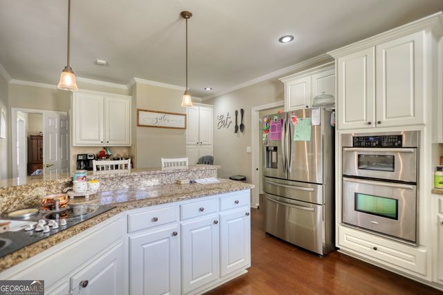 2002 Orchard Terrace, Loganville, GA 30052