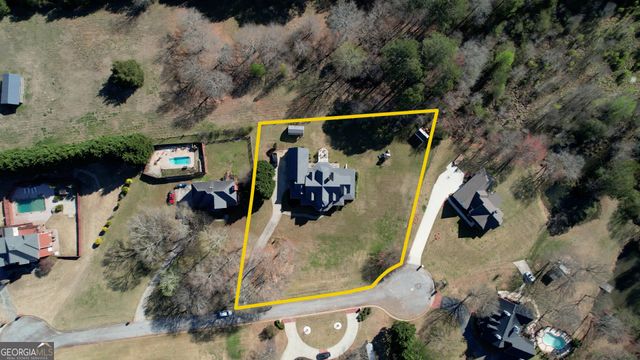 2002 Orchard Terrace, Loganville, GA 30052