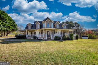 2002 Orchard Terrace, Loganville, GA 30052