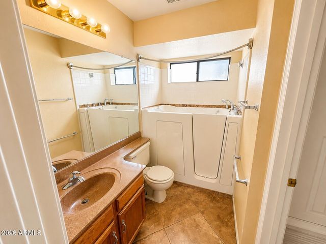 7313 S BONARDEN Lane, Tempe, AZ 85283