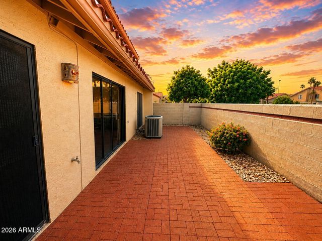 7313 S BONARDEN Lane, Tempe, AZ 85283