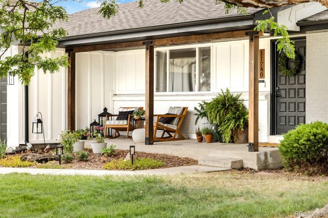 11740 W 72nd Place, Arvada, CO 80005