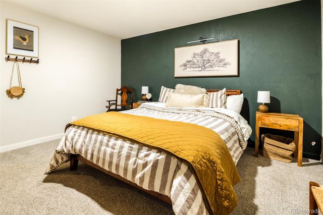 11740 W 72nd Place, Arvada, CO 80005