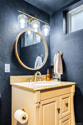 11740 W 72nd Place, Arvada, CO 80005
