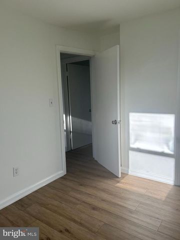 9705 51ST PL, College Park, MD 20740