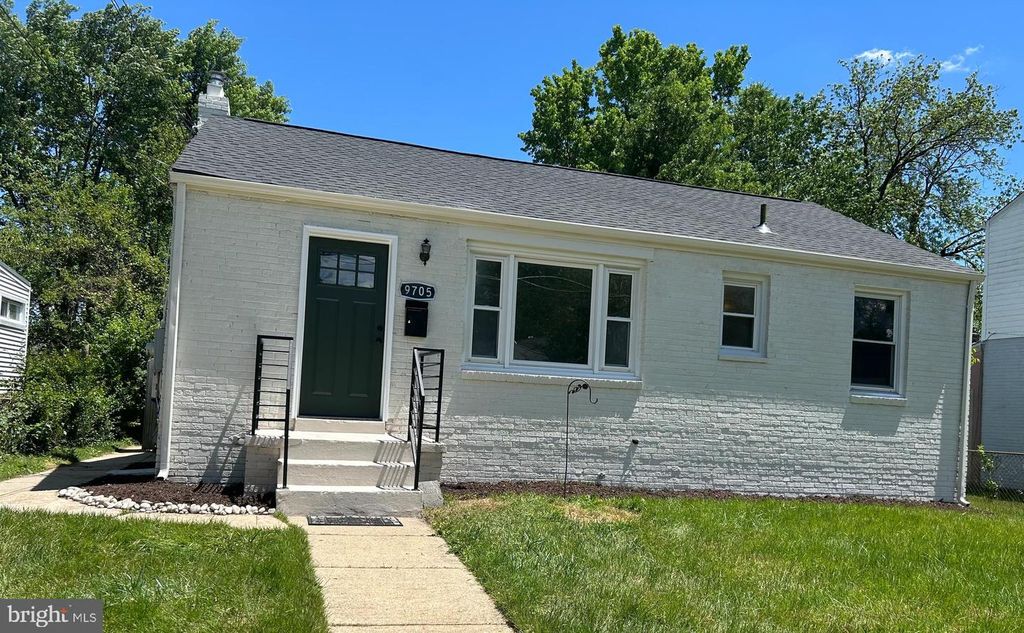9705 51ST PL, College Park, MD 20740