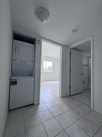 551 NW 82ND Avenue 526, Miami, FL 33126