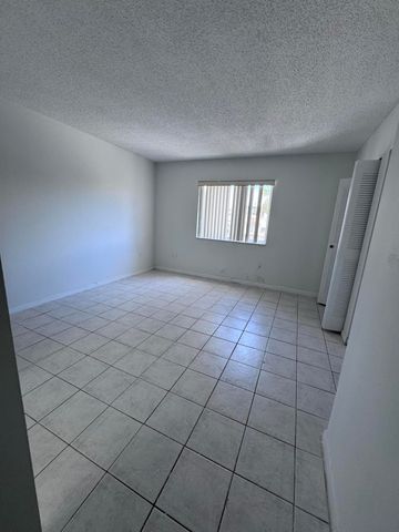 551 NW 82ND Avenue 526, Miami, FL 33126