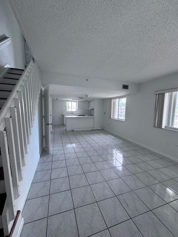 551 NW 82ND Avenue 526, Miami, FL 33126