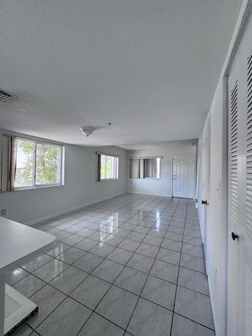 551 NW 82ND Avenue 526, Miami, FL 33126