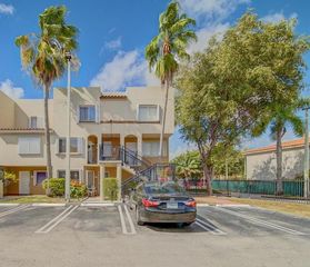 551 NW 82ND Avenue 526, Miami, FL 33126