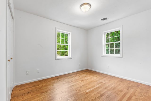 15 Tory Fort Ln, Worcester, MA 01602