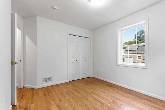 15 Tory Fort Ln, Worcester, MA 01602