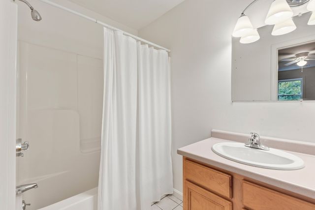 15 Tory Fort Ln, Worcester, MA 01602