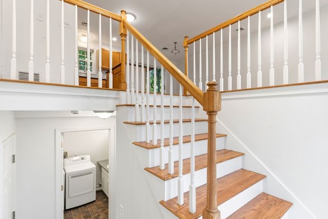 15 Tory Fort Ln, Worcester, MA 01602