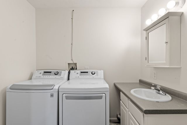 15 Tory Fort Ln, Worcester, MA 01602