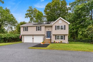 15 Tory Fort Ln, Worcester, MA 01602