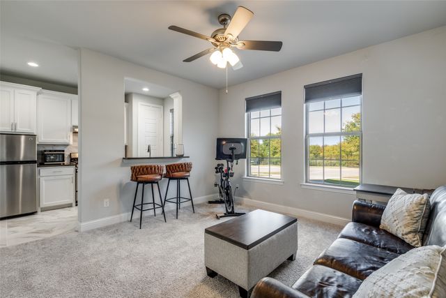 483 Hyer Circle, Frisco, TX 75033