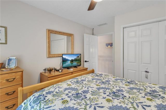 160 Perry Creek Drive, Fayetteville, GA 30215