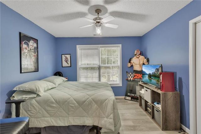 160 Perry Creek Drive, Fayetteville, GA 30215