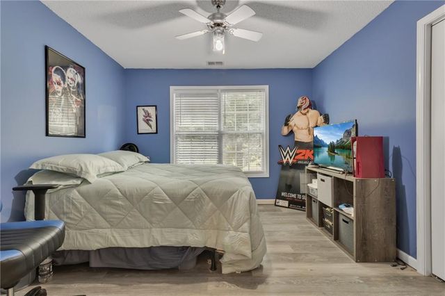 160 Perry Creek Drive, Fayetteville, GA 30215