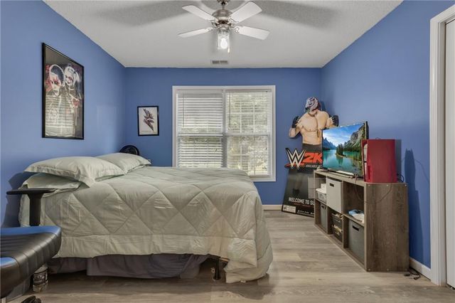 160 Perry Creek Drive, Fayetteville, GA 30215