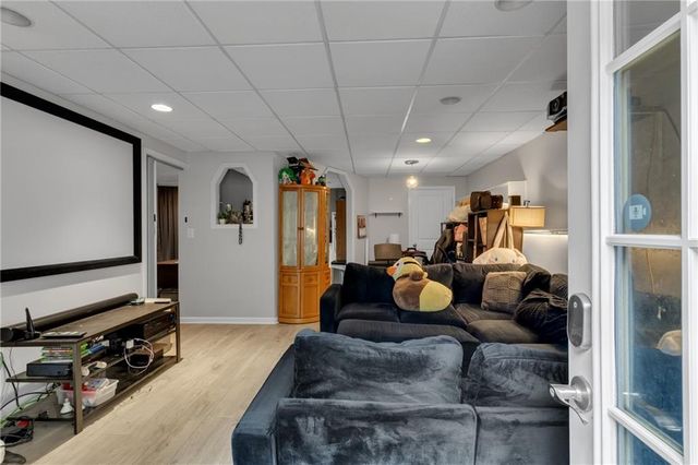 160 Perry Creek Drive, Fayetteville, GA 30215